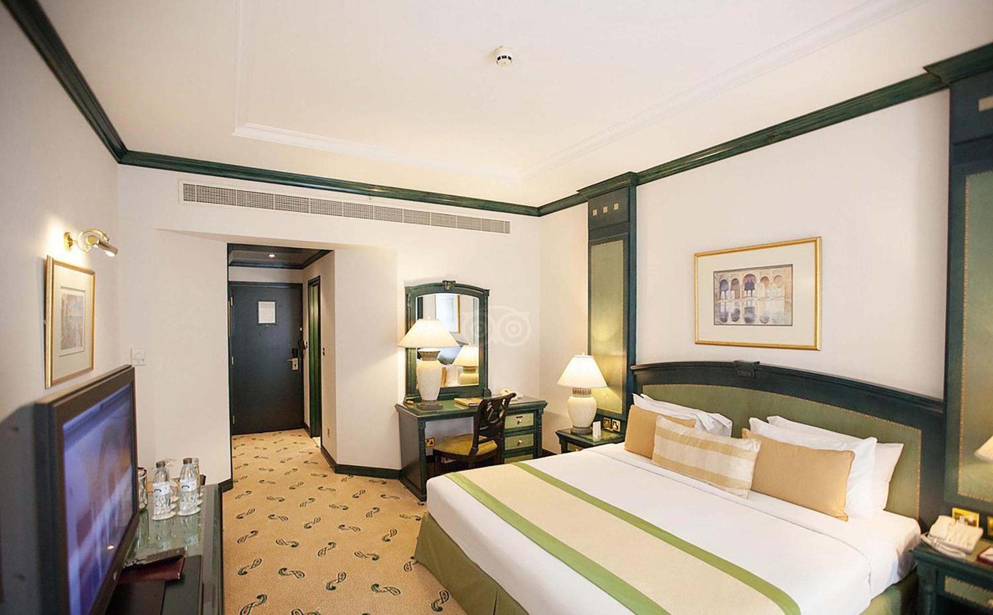 Knight Castle Hotel - Formerly Known As Carlton Palace Hotel Ντουμπάι Εξωτερικό φωτογραφία